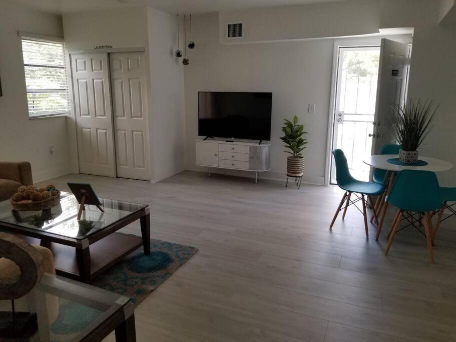 My Nautical Paradise In Miami Luaran gambar